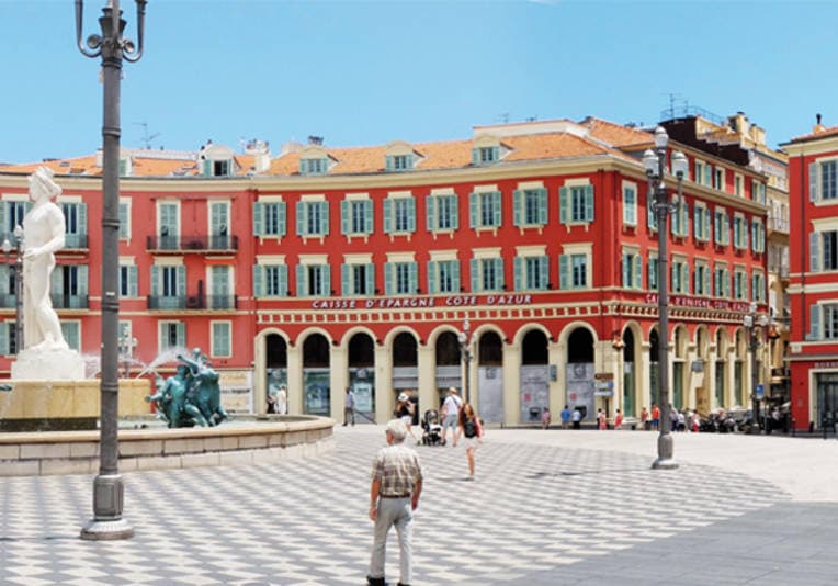 Nice Massena – Hôtel de Ville - Photo 2